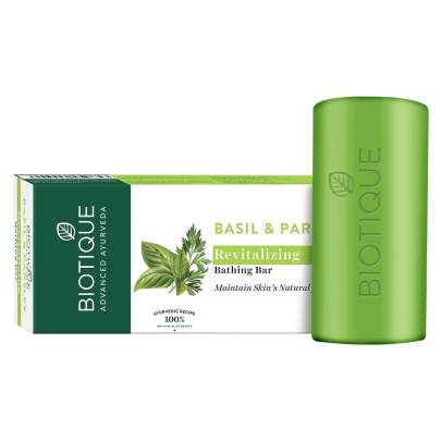 biotique Basil & Parsley Revitalizing Bathing Bar 150g