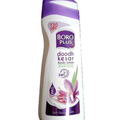 Boro Plus Doodh Kesar Ayurvedic Body Lotion 100ml